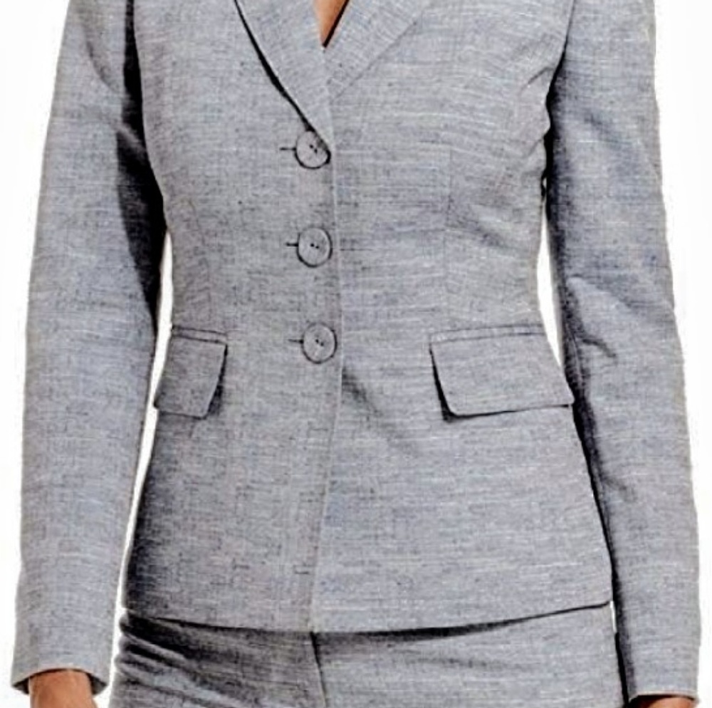 🥼NWOT🥼 Light Blue/Grey (Slate) Blazer🥼